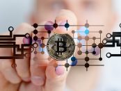 bitcoin-2643159_640